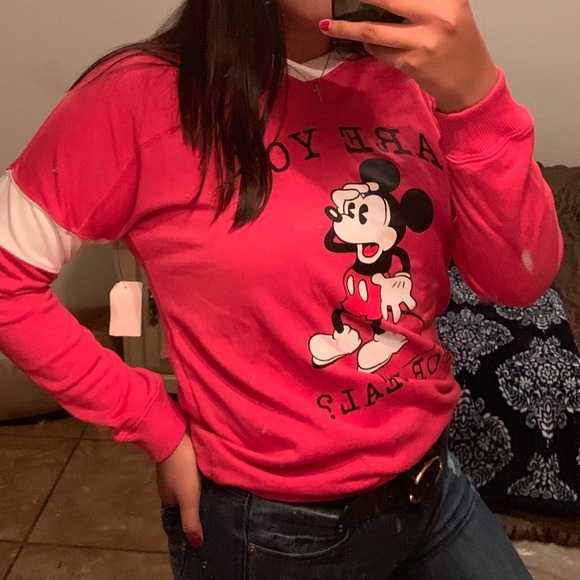 Red and white long sleeved shirt - Picture 2 of 3